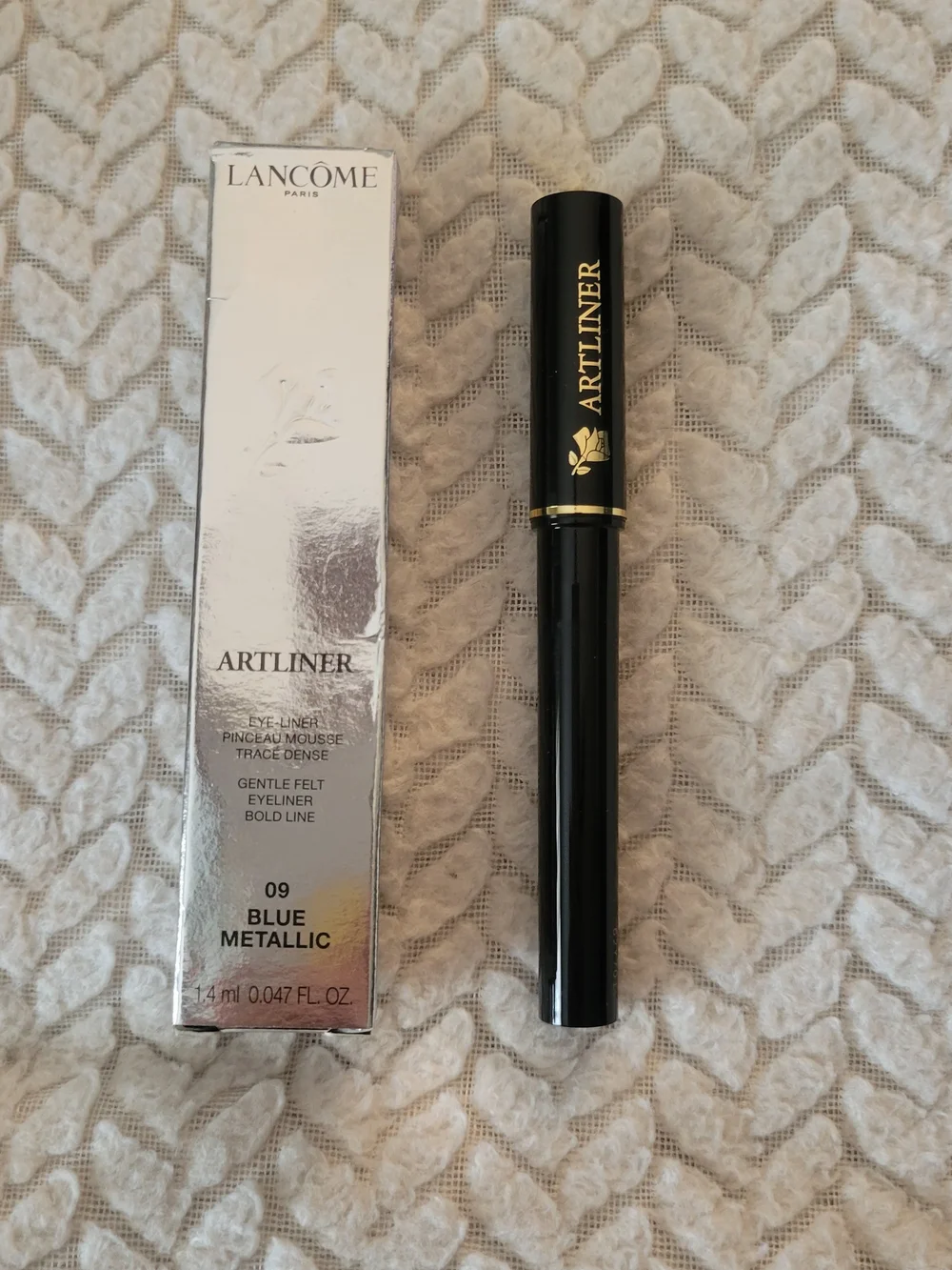 Lancome Artliner Metallic Blue Felt Tip Eyeliner Pen New